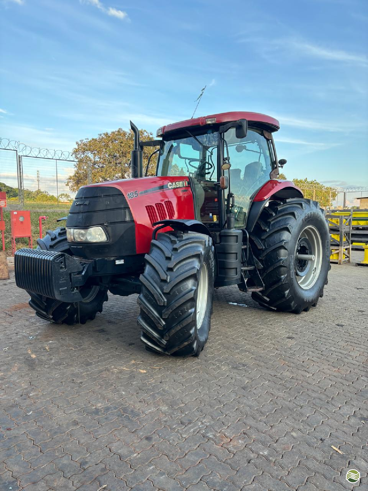 TRATOR CASE PUMA 185 Tração 4x4 Machine Tratores LAVRAS MINAS GERAIS MG